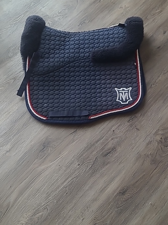Mattes Saddle Pad - Picture 2 of 5